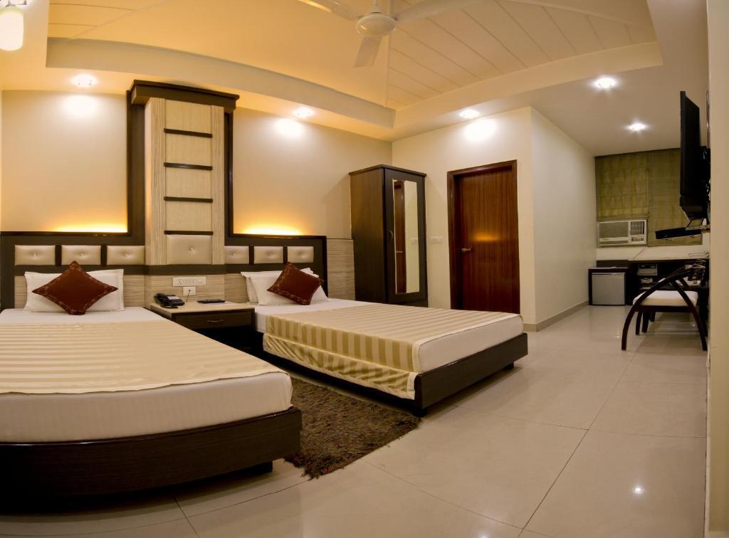 Hotel Aster Inn Karol Bagh New Delhi Exterior foto